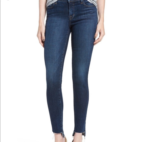 frayed step hem jeans
